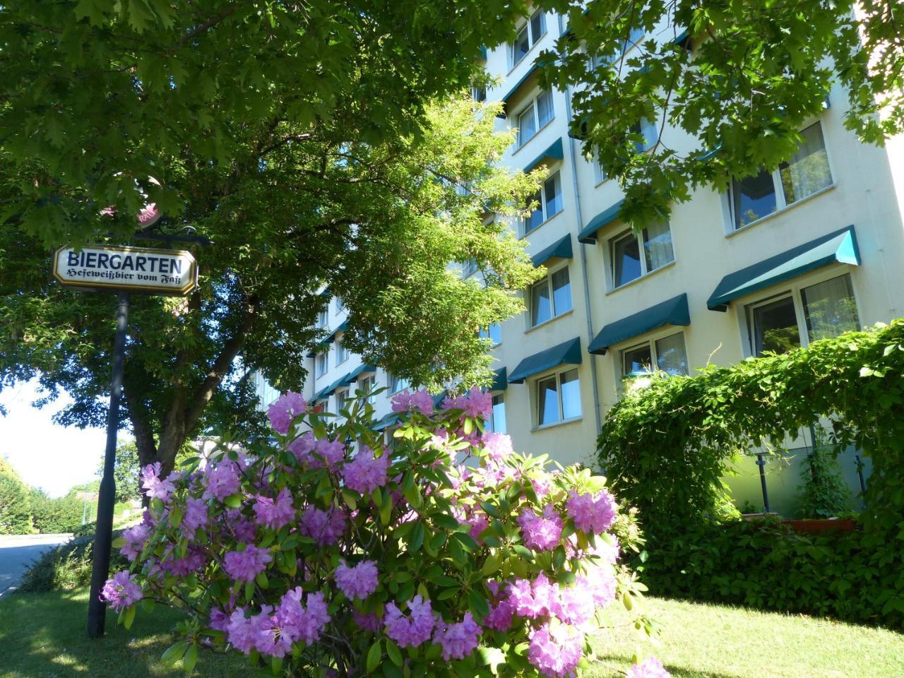 Lat Hotel & Apartmenthaus Berlin Айзенгюттенштадт Екстер'єр фото